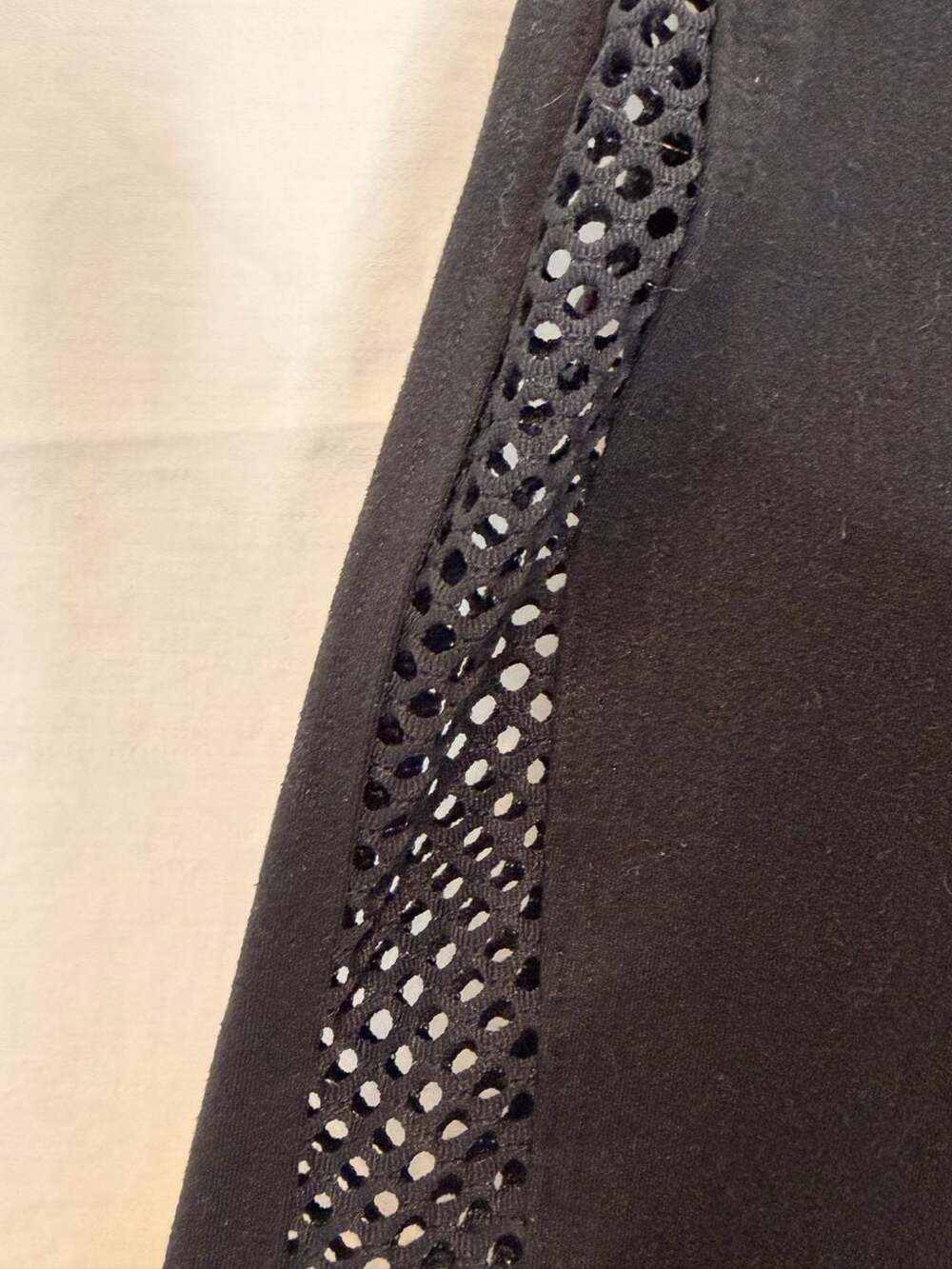 Bombshell Sportswear Black Mesh Side Leggings - Picture 4 of 7